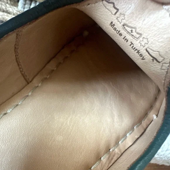 Charix Hunter Green Classic Women's Leather Loafers - Picture 10 of 10